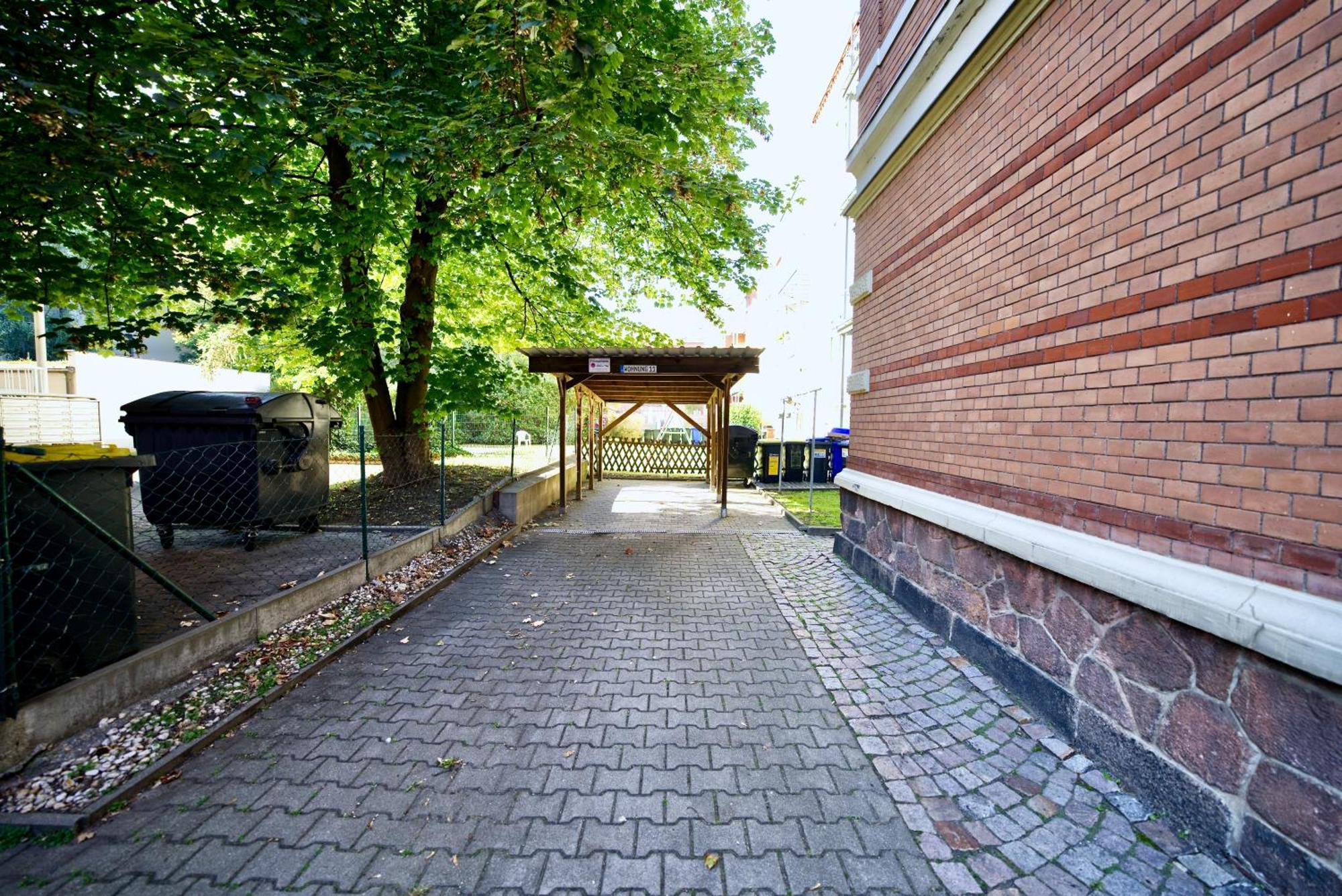 Edler Wohnraum Noble Stadtoase Mit Boxspringbett, Kaffeevollautomat & Parkplatz اتسوكو المظهر الخارجي الصورة