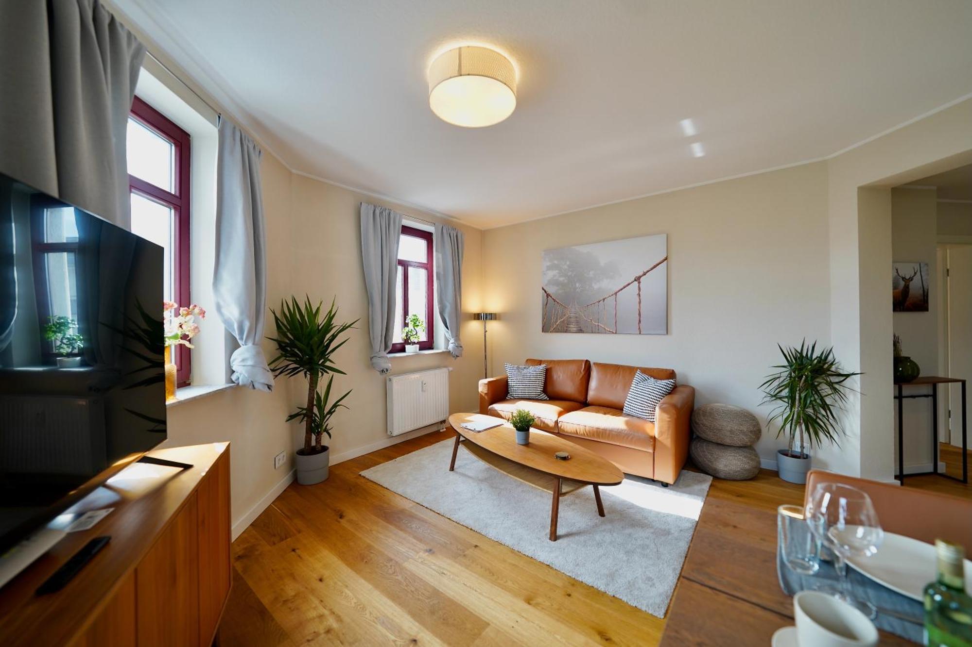 Edler Wohnraum Noble Stadtoase Mit Boxspringbett, Kaffeevollautomat & Parkplatz اتسوكو المظهر الخارجي الصورة