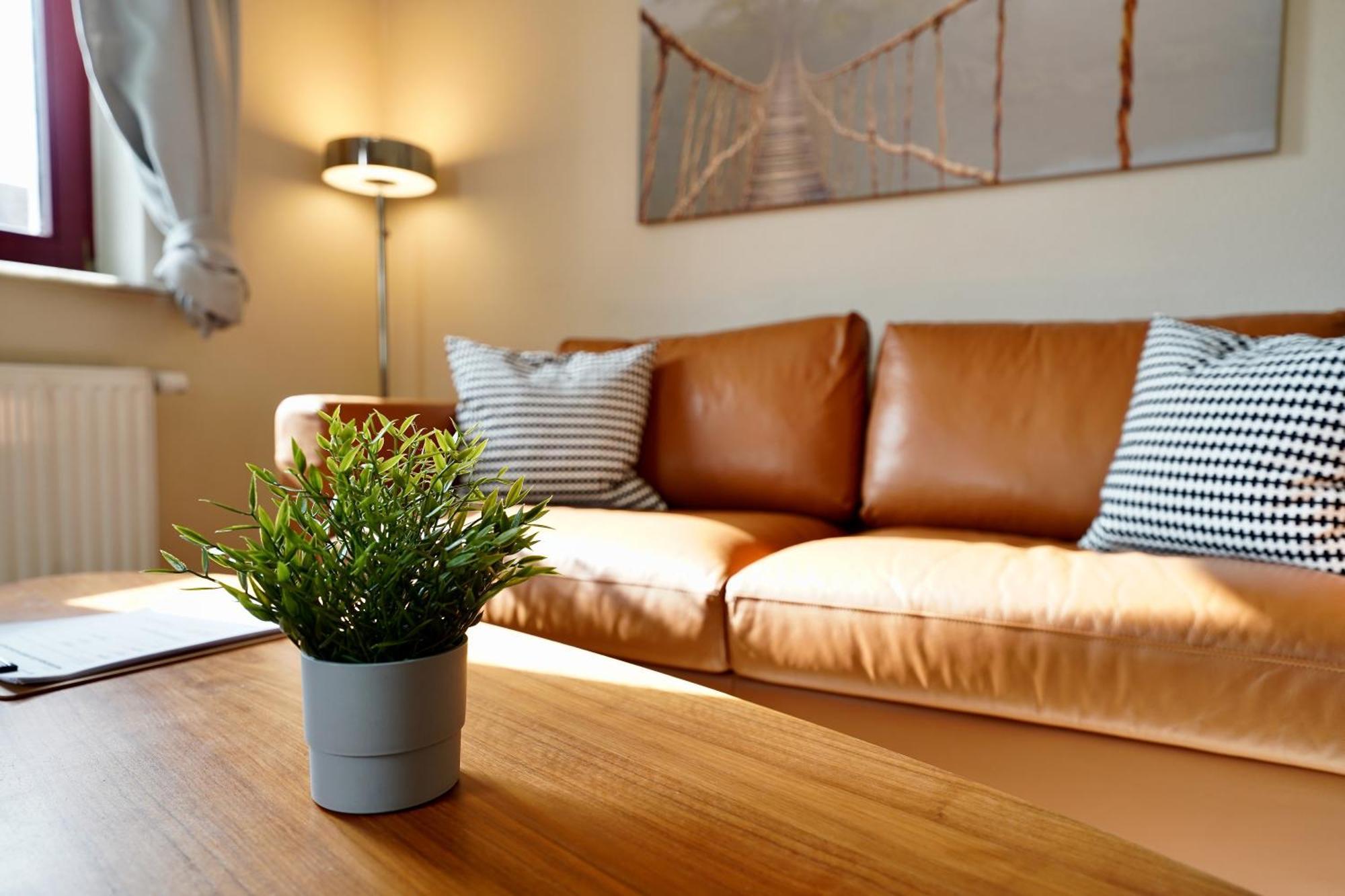 Edler Wohnraum Noble Stadtoase Mit Boxspringbett, Kaffeevollautomat & Parkplatz اتسوكو المظهر الخارجي الصورة