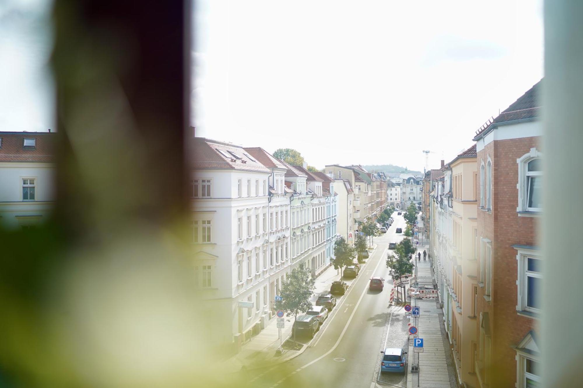 Edler Wohnraum Noble Stadtoase Mit Boxspringbett, Kaffeevollautomat & Parkplatz اتسوكو المظهر الخارجي الصورة